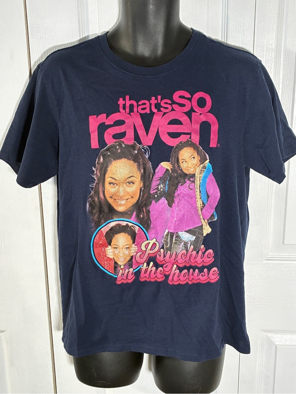 Disney That’s So Raven TV Show Psychic In The House 2000s Y2K Graphic T-Shirt